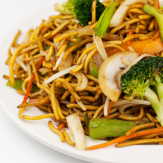 274. Vegetable & Chinese Mushroom Chow Mein / 菜远北菇炒面 Kwong Chow